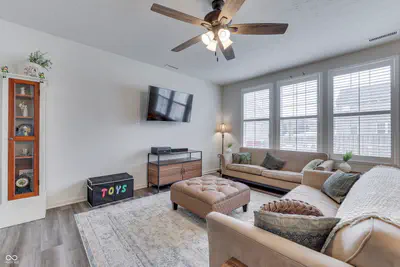 6609 Harvest Moon Lane, Whitestown - 14