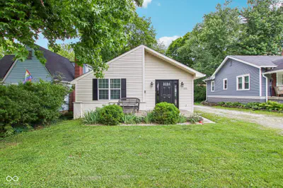 4833 Hinesley Avenue, Indianapolis