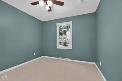 560 Harbour Drive, Noblesville - 38