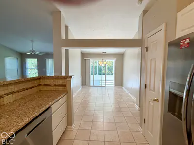 5835 Oberlies Way, Plainfield - 11