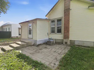 324 Locust Street, Shelbyville - 41