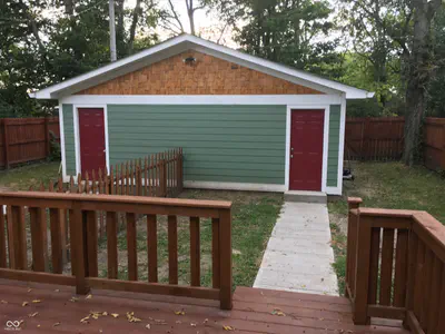 2724 Indianapolis Avenue, Indianapolis - 55
