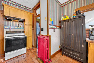 625 Chestnut Street, Seymour - 20