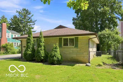 912 Warwick Drive, Muncie - 3