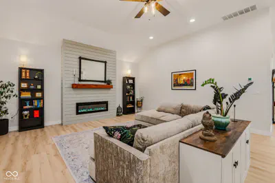 5143 Oak Ridge Place, Columbus - 12