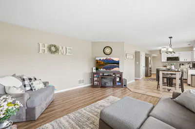 387 Sugar Bush Lane, Brownsburg - 11