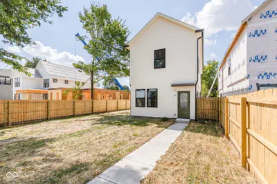 2069 Yandes, Indianapolis - 55