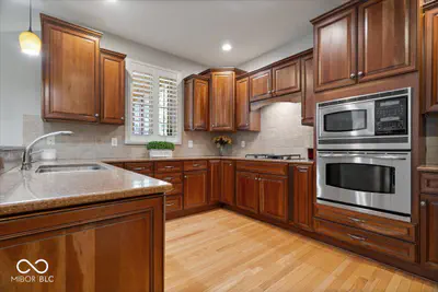 9661 Wading Crane Avenue, Fishers - 13