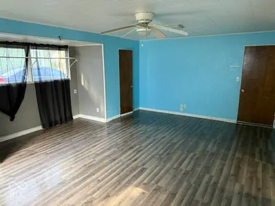 301 37th Street, Anderson - 11