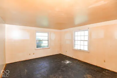 10206 Lawnhaven Drive, Indianapolis - 14