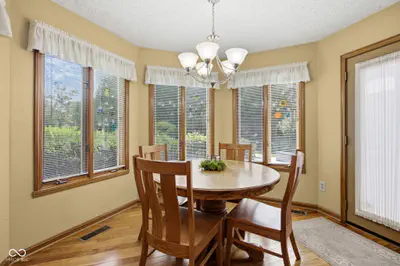 7101 Lakeside Woods Drive, Indianapolis - 23