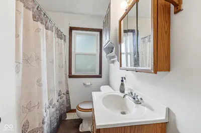 11003 Hoagland Road, Hoagland - 13