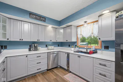 10366 155 Road, Greentown - 11