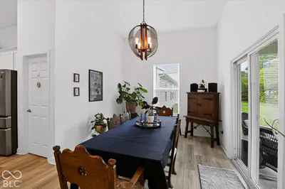 8398 Hulton Road, Pendleton - 17