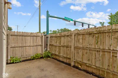 6047 Southbay Drive, Indianapolis - 26