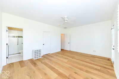 327 Walnut Street, Indianapolis - 27