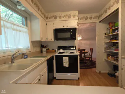 1581 Crest Drive, Shelbyville - 9