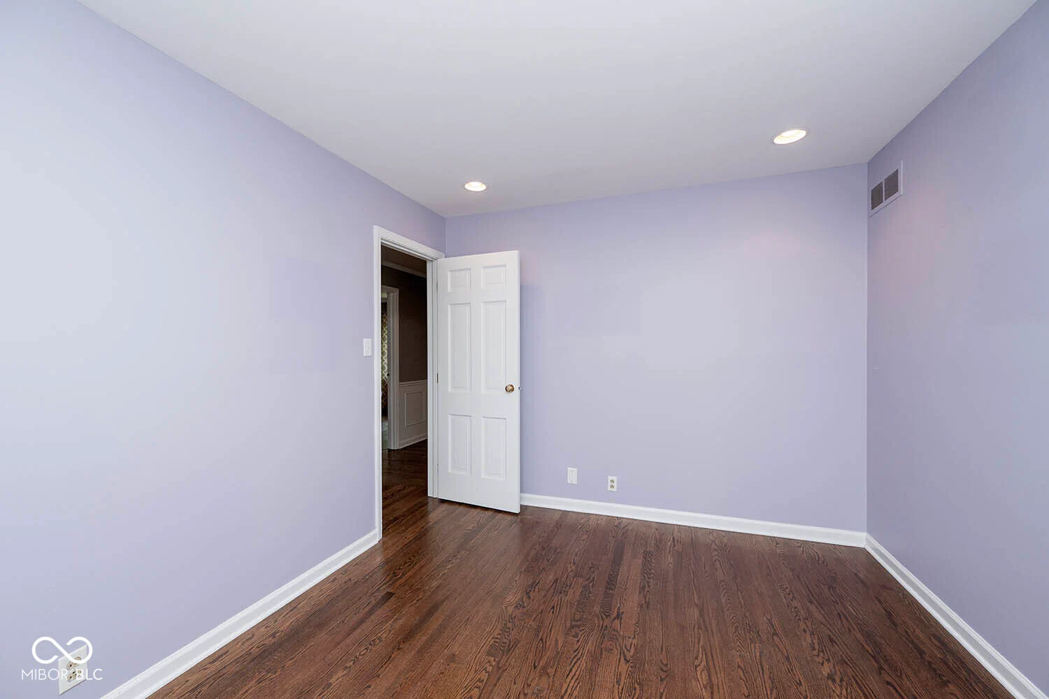 6320 Brixton, Indianapolis