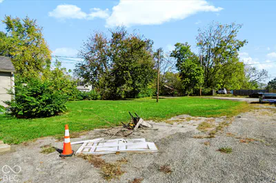 2621 N Chester Avenue, Indianapolis - 22