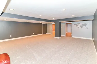 1000 E 81st Street, Indianapolis - 36