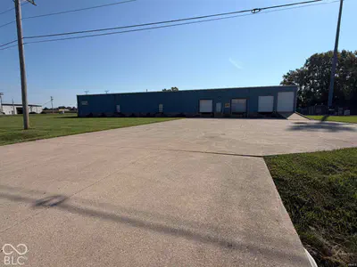 3040 Commerce Drive, New Castle - 2