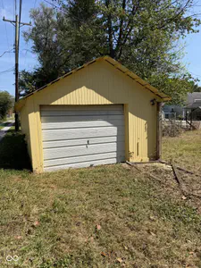 518 W 5th, Seymour - 11