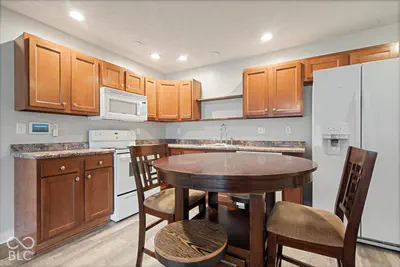 1 Edwin Court, Indianapolis - 11