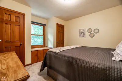 1653 300, Greenfield - 28