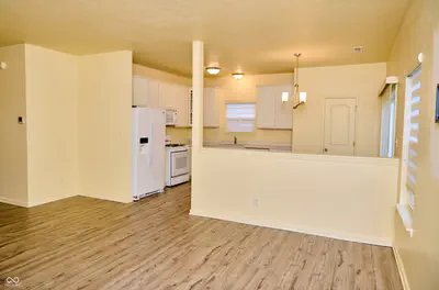 9218 Tansel Creek Drive, Indianapolis - 12