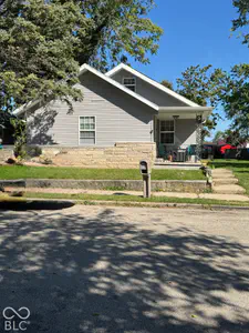908 Blaine Avenue, Muncie