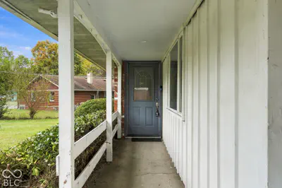 7926 Charlecot Drive, Indianapolis - 3