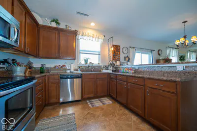 3769 Tartan Trail, Whitestown - 12