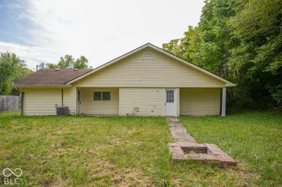 706 7th Street, Shelbyville - 2
