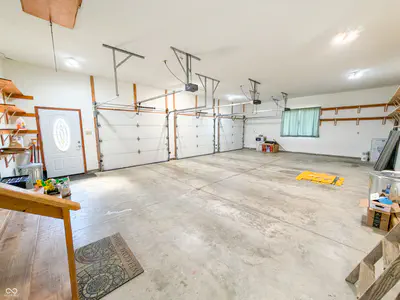 3861 E 300 N, Crawfordsville - 47