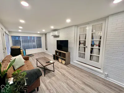 1156 E 56th Street, Indianapolis - 6
