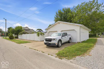 834 E Main Street, Greensburg - 37