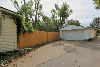 101 Robinson Street, Franklin - 28
