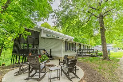 2255 Tinkers Trail, Rockville