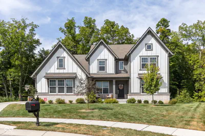 16225 Arndale Court, Fortville