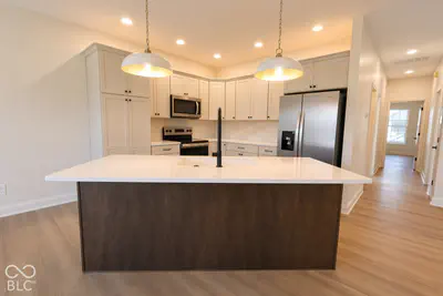 3891 Autumn Way, Seymour - 17