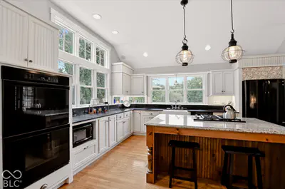 7203 Lakeside Drive, Indianapolis - 6