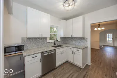 5325 E 10th Street, Indianapolis - 14