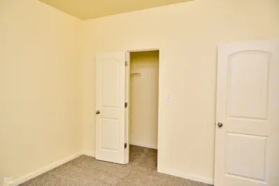 9218 Tansel Creek Drive, Indianapolis - 24