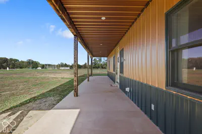 11108 N Us Highway 231, Cloverdale - 38