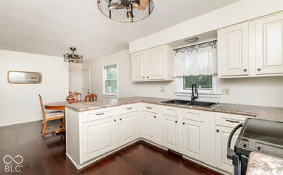 10997 Co Rd 800 N, Seymour - 44