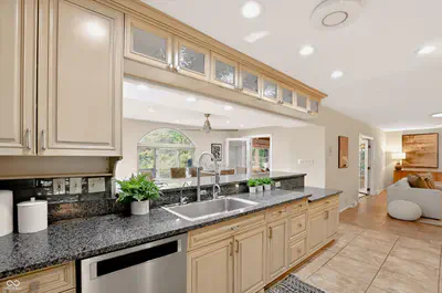 710 Forest Boulevard, Indianapolis - 21