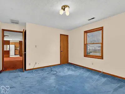 302 N Madison Street, Knightstown - 17