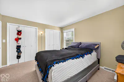1602 Crescent Drive, Columbus - 11