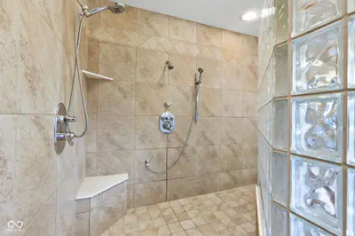 14682 Thor Run Drive, Fishers - 42