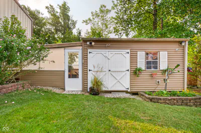 235 Eagle Drive, Nineveh - 71